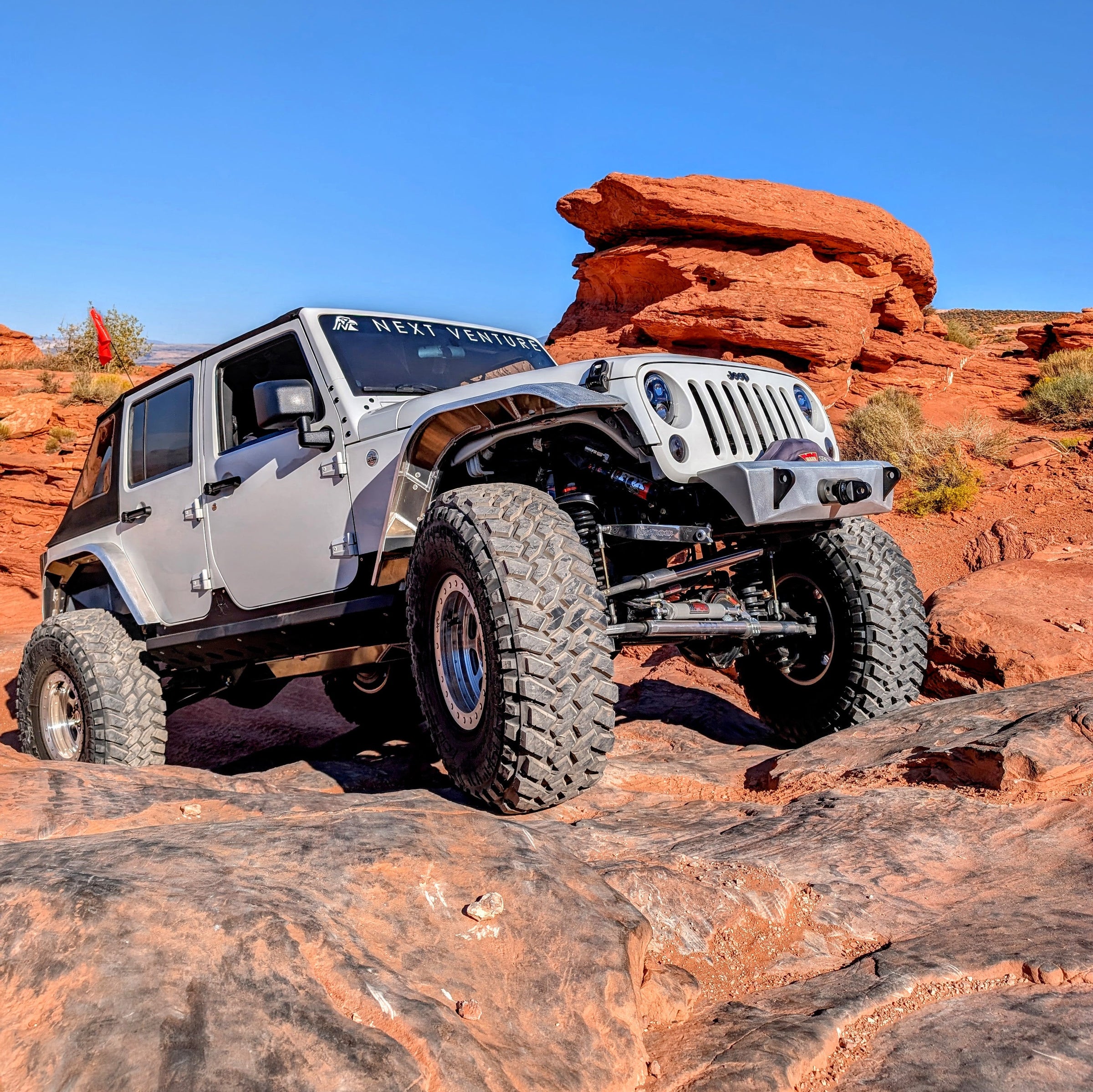 Jeep Wrangler JK (07-18).