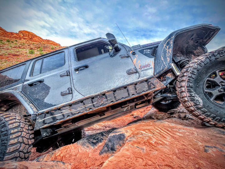 JLU Rock Sliders - Frame Mounted - Rimrocker Series