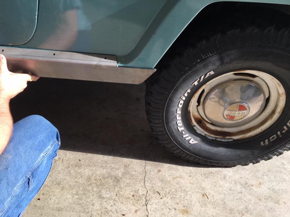 Jeepster Commando Rocker Armor.