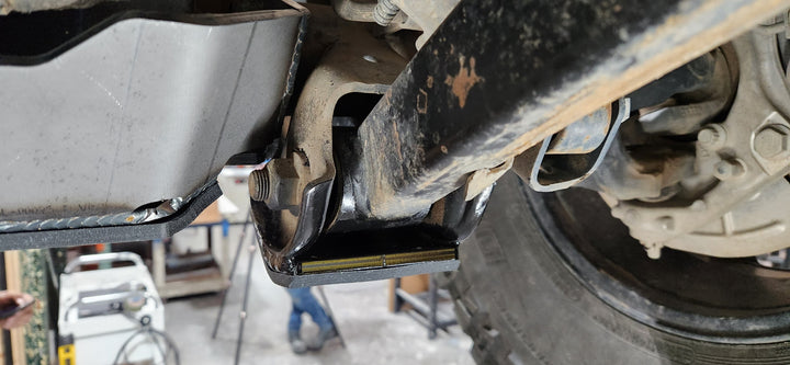 JL/JT Front Lower Control Arm Skid Plates (with UHMW)