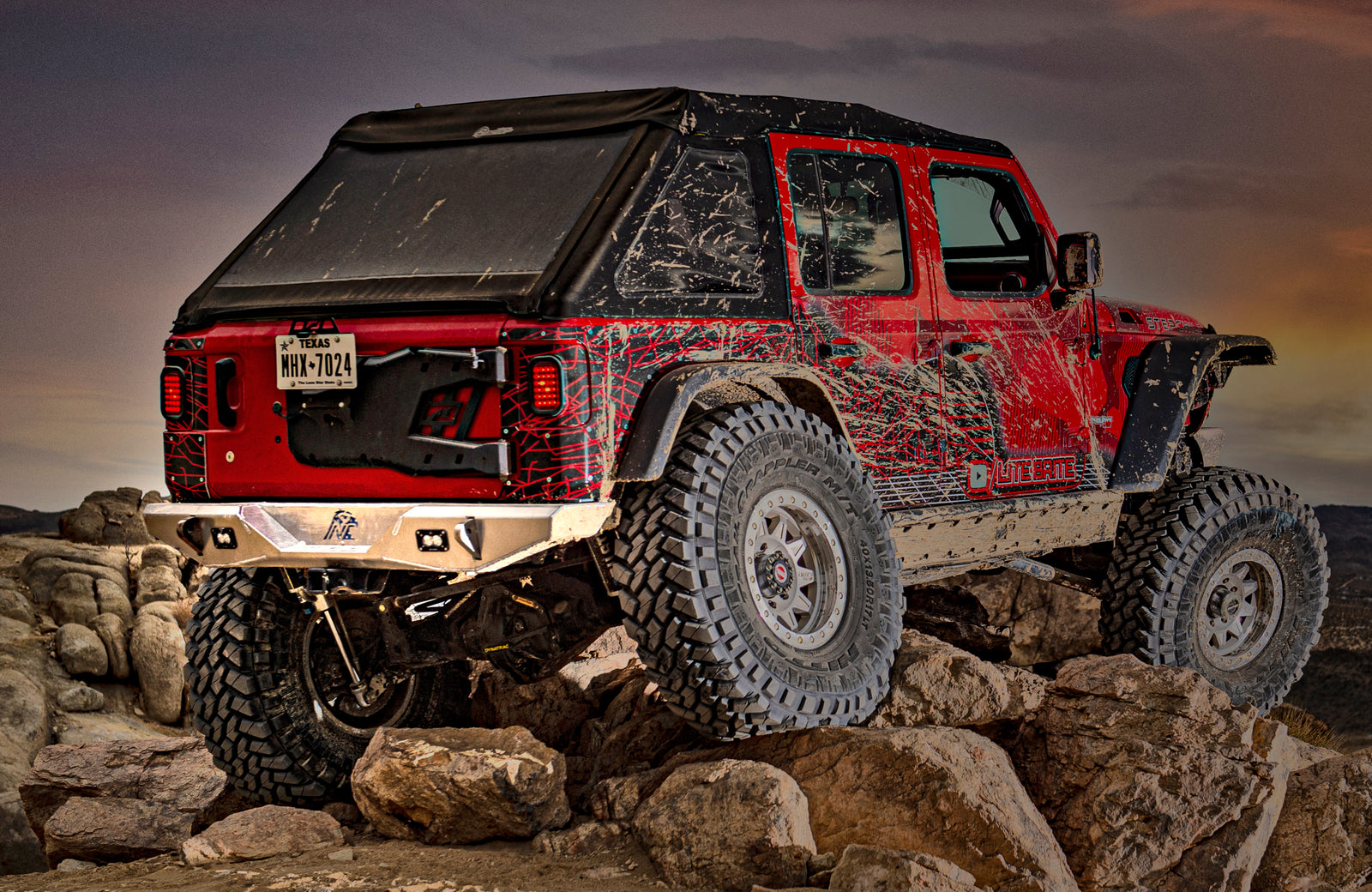 JL Aluminum Rear Bumper - Featherweight Series.