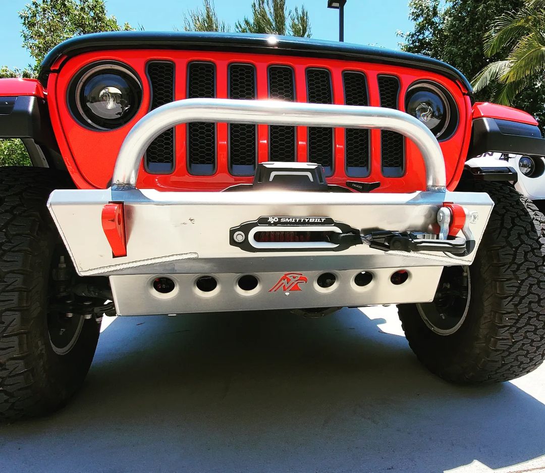 JL/JT Aluminum Front Bumper - Featherweight Series (Stubby)