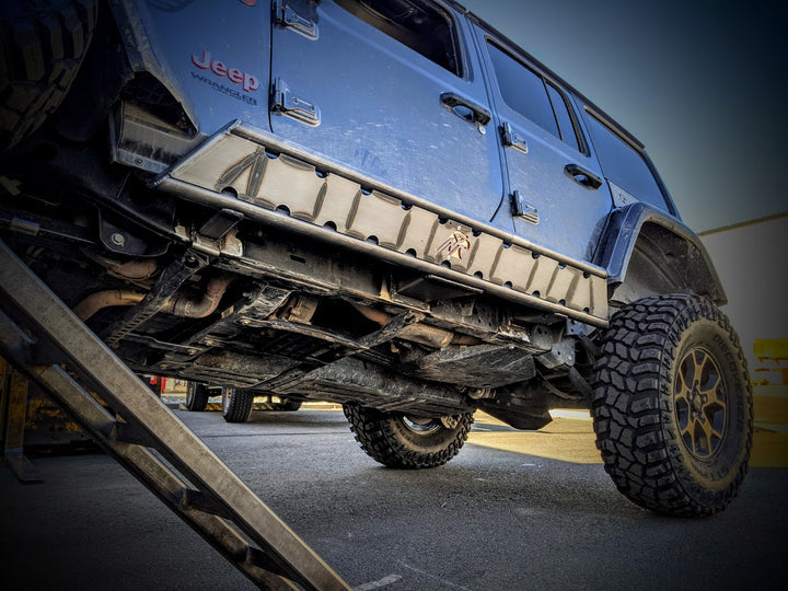 JLU Rock Sliders - Frame Mounted - Rimrocker Series.