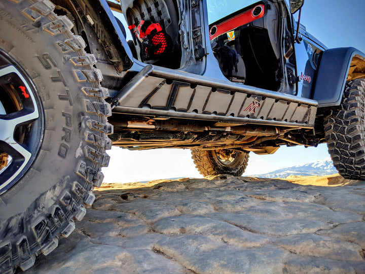 JLU Rock Sliders - Frame Mounted - Rimrocker Series.