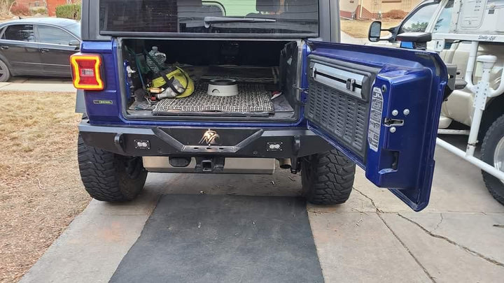 JL Rear Bumper - Rimrocker Series - with Tire Carrier