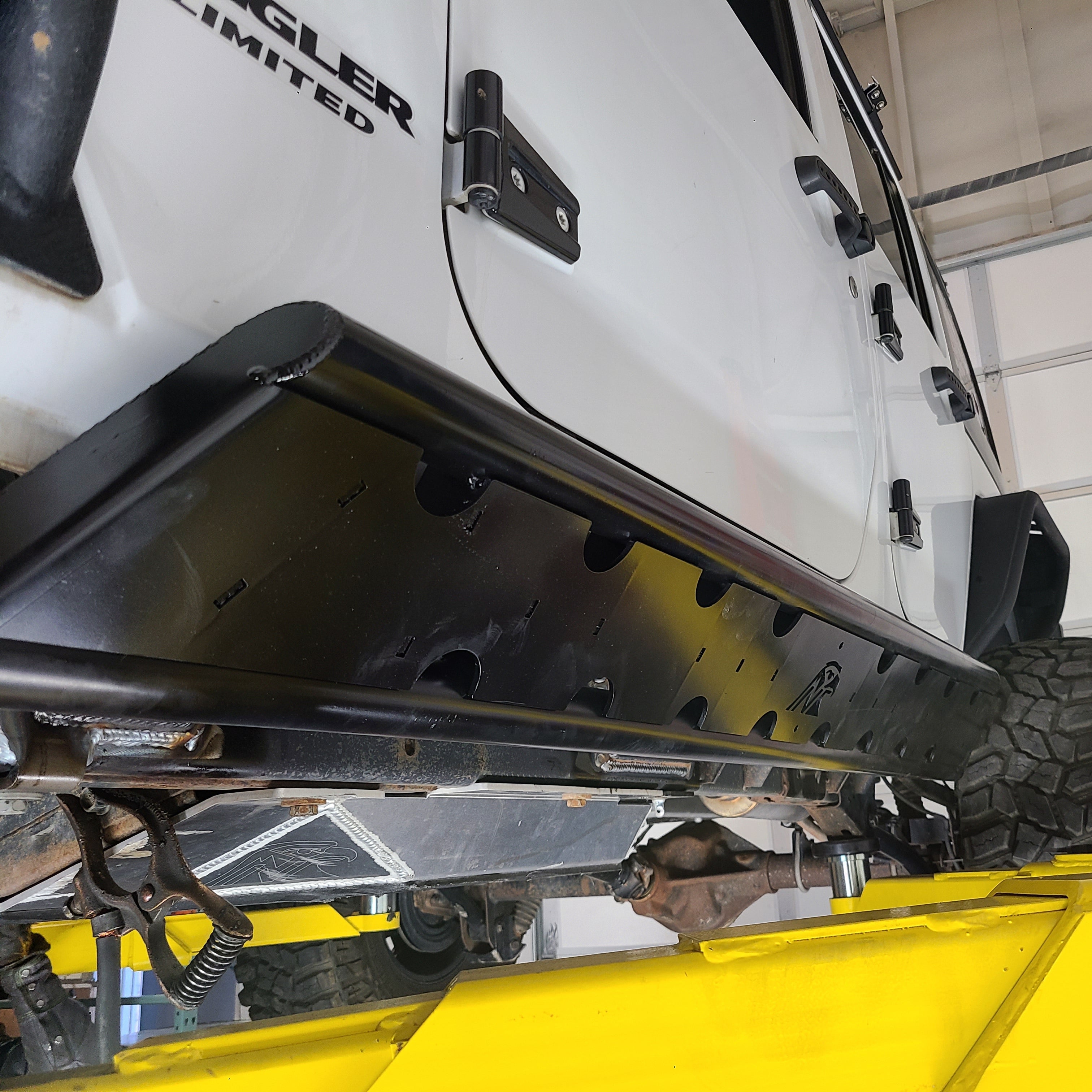 Jeep Wrangler JK Parts & Armor | Bumpers, Skids & Fenders – Next