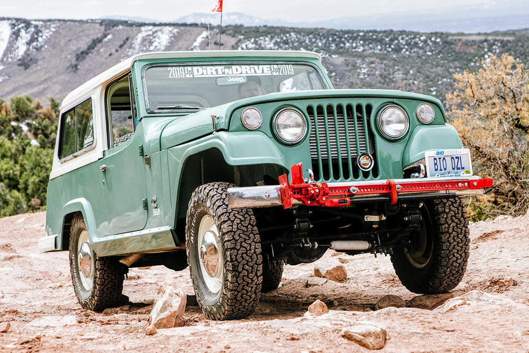 Jeepster Commando (67-73).