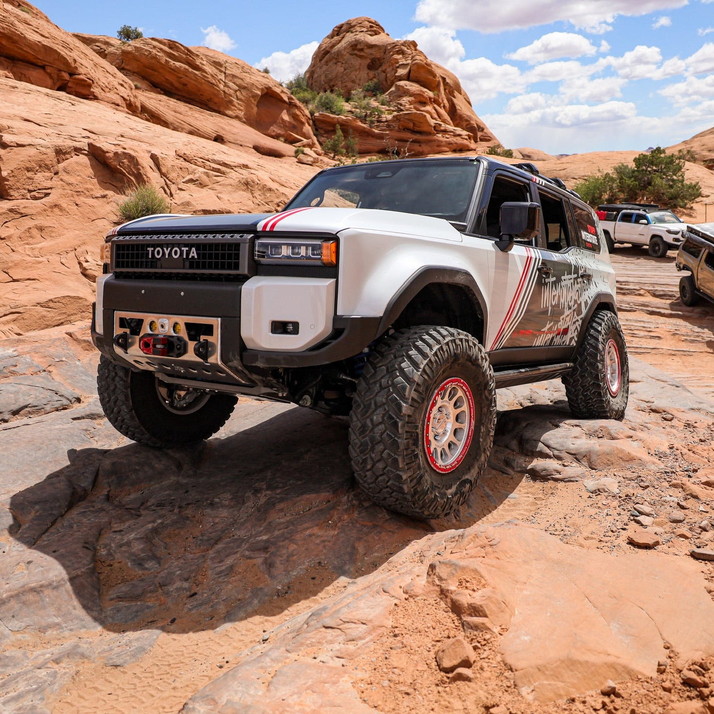 Toyota LC250 Rock Sliders - Trailbreaker Series (Frame Mounted