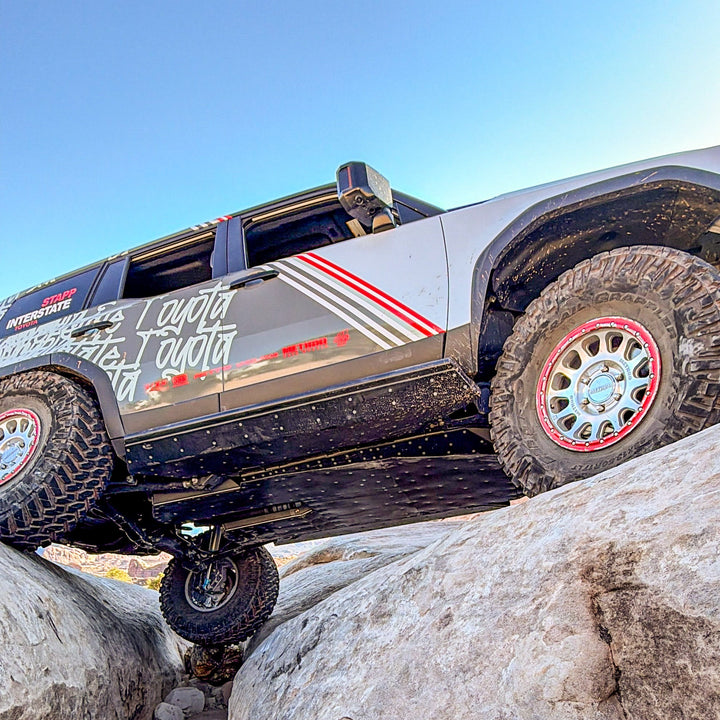 Toyota LC250 Rock Sliders - Trailbreaker Series (Frame Mounted)
