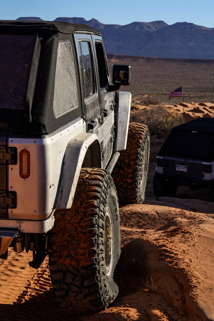 JL Aluminum High Line Fender Flares (Rear)