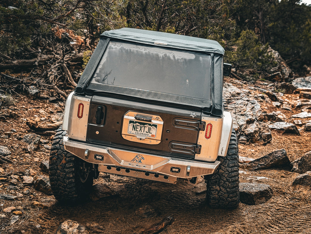 JL Spare Tire Delete & License Plate Relocation Bracket