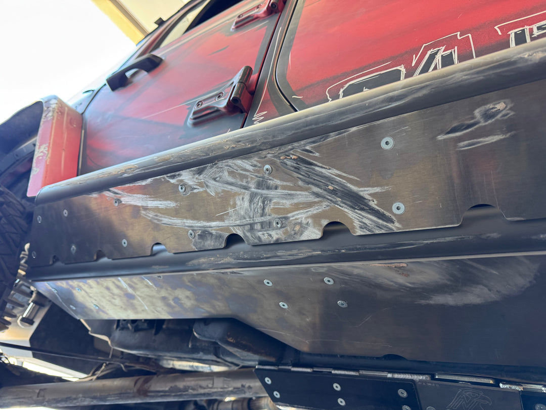 JLU Rock Sliders - Trailbreaker Series (Frame Mounted)