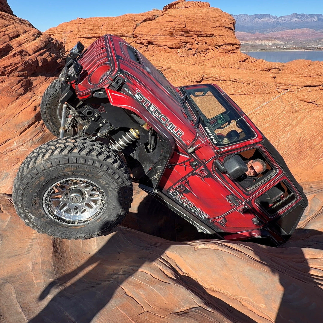 JLU Rock Sliders - Trailbreaker Series (Frame Mounted)