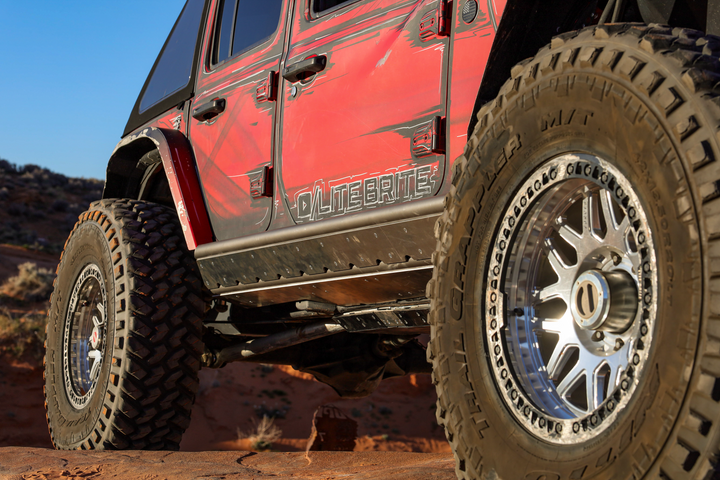 JLU Rock Sliders - Trailbreaker Series (Frame Mounted)